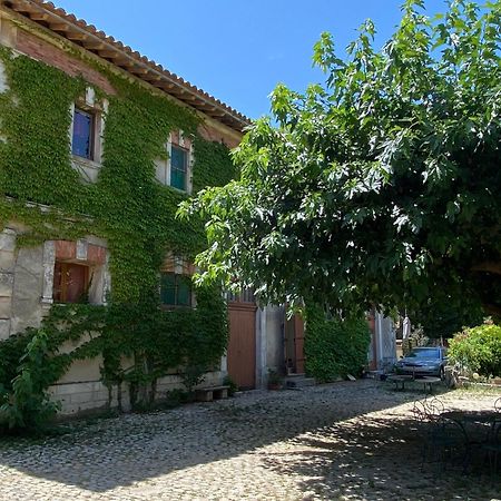 Les Pierrades En Camargue Villa Vauvert Eksteriør billede