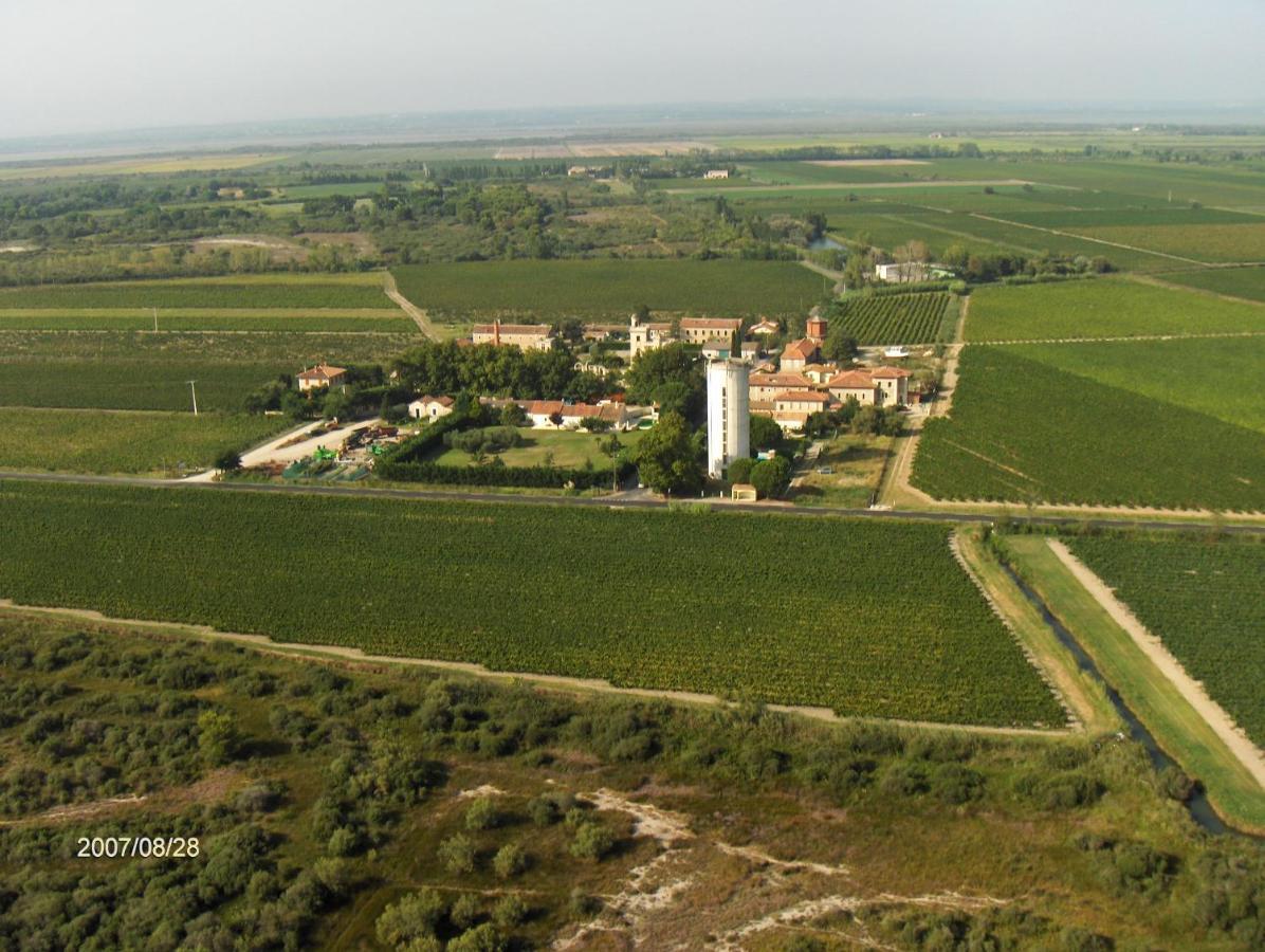 Les Pierrades En Camargue Villa Vauvert Eksteriør billede